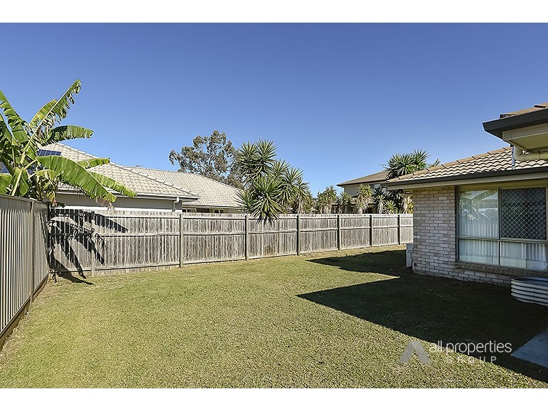 34 LAMBERTH ROAD, Regents Park QLD 4118