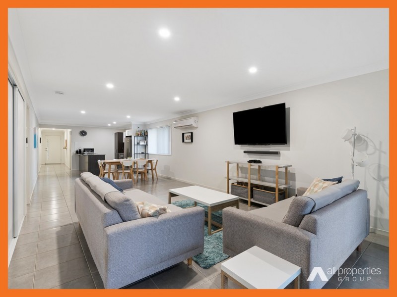 21 Borowski St, Bellbird Park QLD 4300