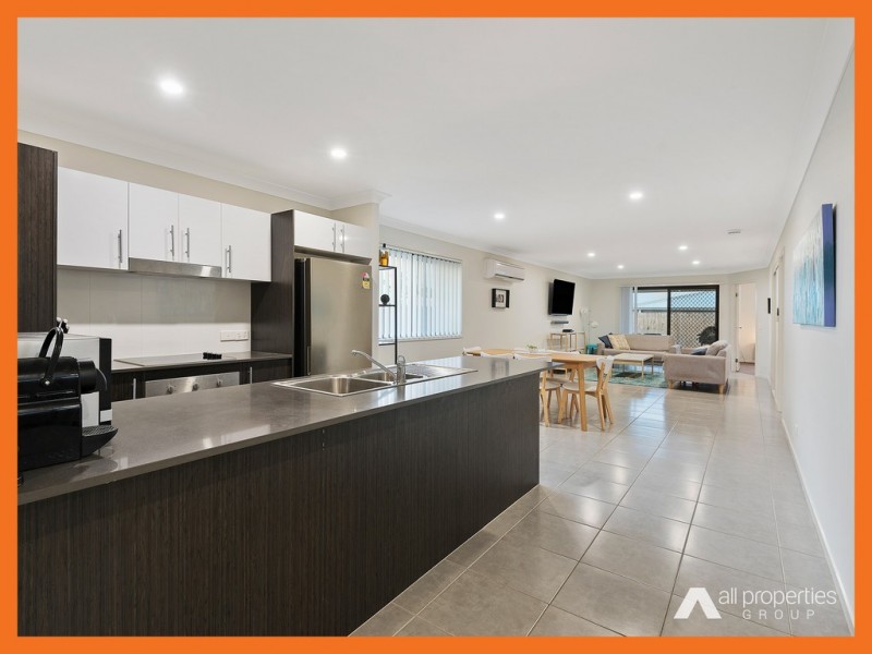 21 Borowski St, Bellbird Park QLD 4300