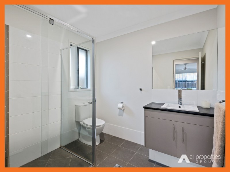 21 Borowski St, Bellbird Park QLD 4300