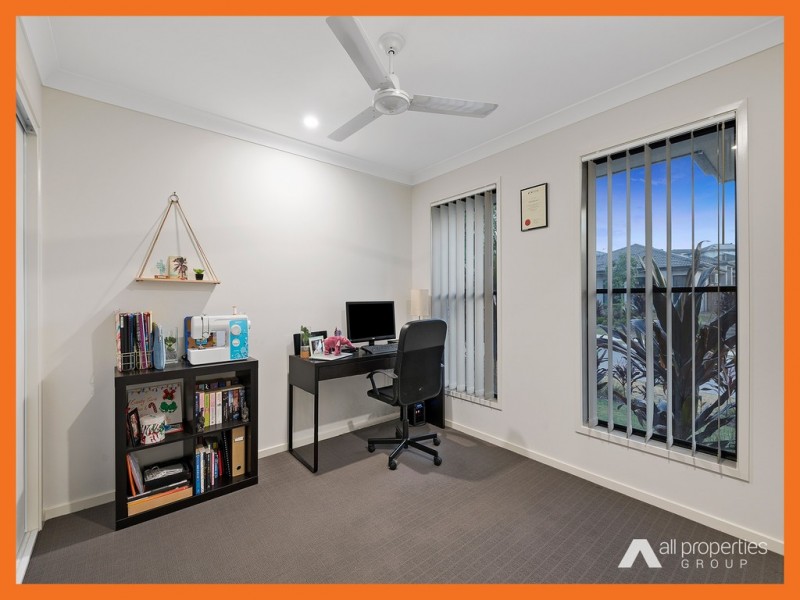 21 Borowski St, Bellbird Park QLD 4300