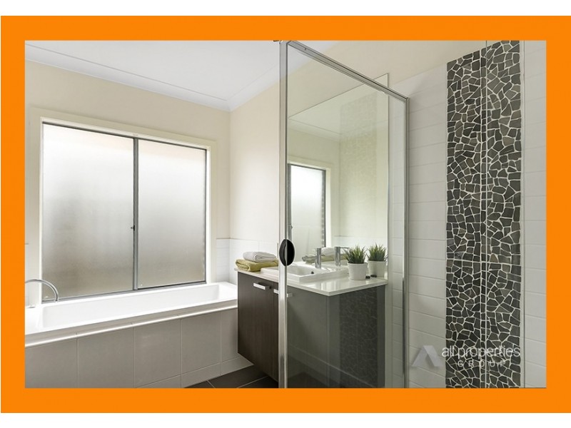 36 Gardenia Cct, Heathwood QLD 4110