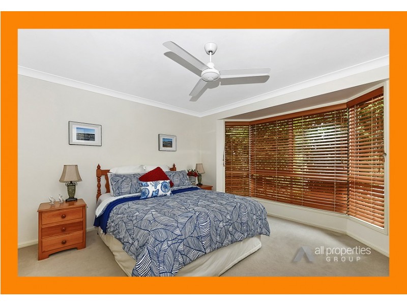 122 Bannockburn Crescent, Parkinson QLD 4115