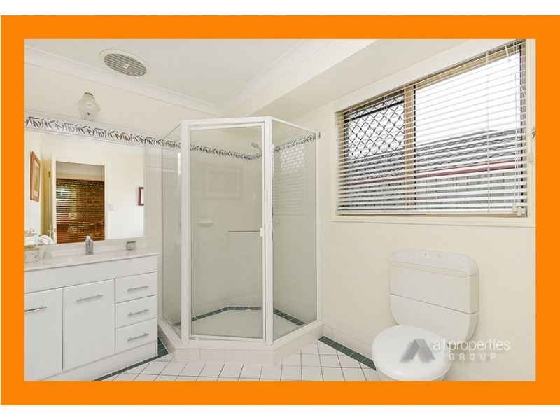 122 Bannockburn Crescent, Parkinson QLD 4115