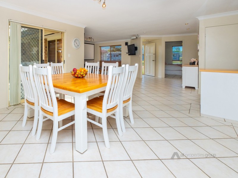 6 Lucas Court, Crestmead QLD 4132