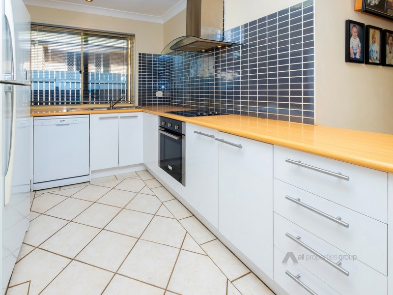 6 Lucas Court, Crestmead QLD 4132