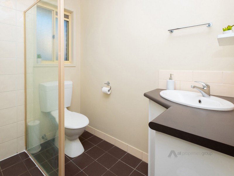 6 Lucas Court, Crestmead QLD 4132
