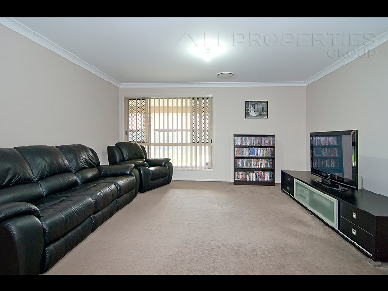 121 Trinity Way, Drewvale QLD 4116