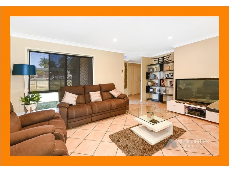 93 Mackellar Drive, Boronia Heights QLD 4124