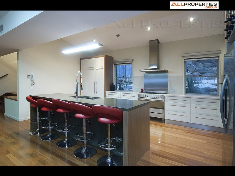 7 Nexus Close, Edens Landing QLD 4207