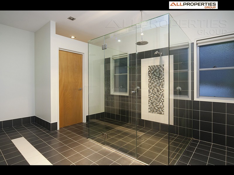 7 Nexus Close, Edens Landing QLD 4207
