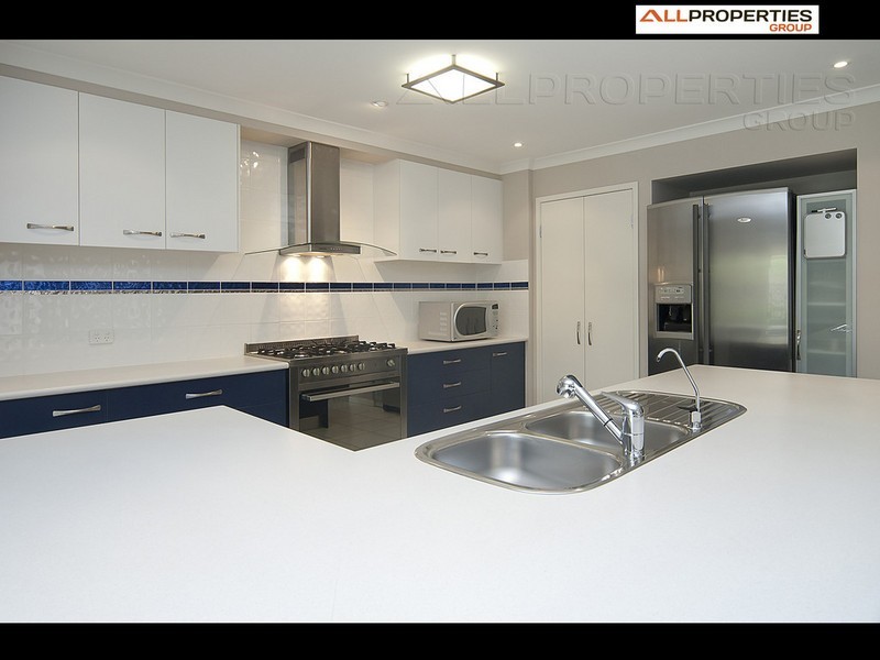 23 Macswiney Street, Collingwood Park QLD 4301