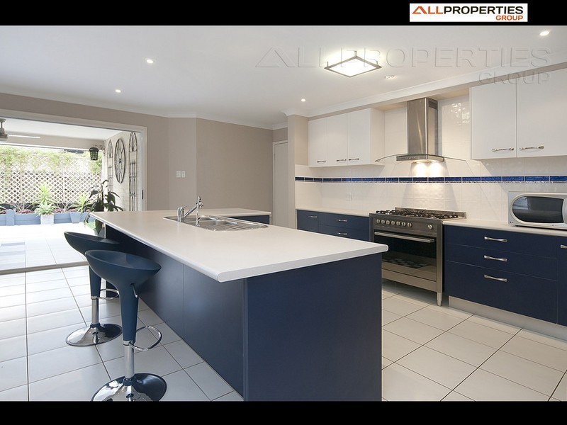 23 Macswiney Street, Collingwood Park QLD 4301