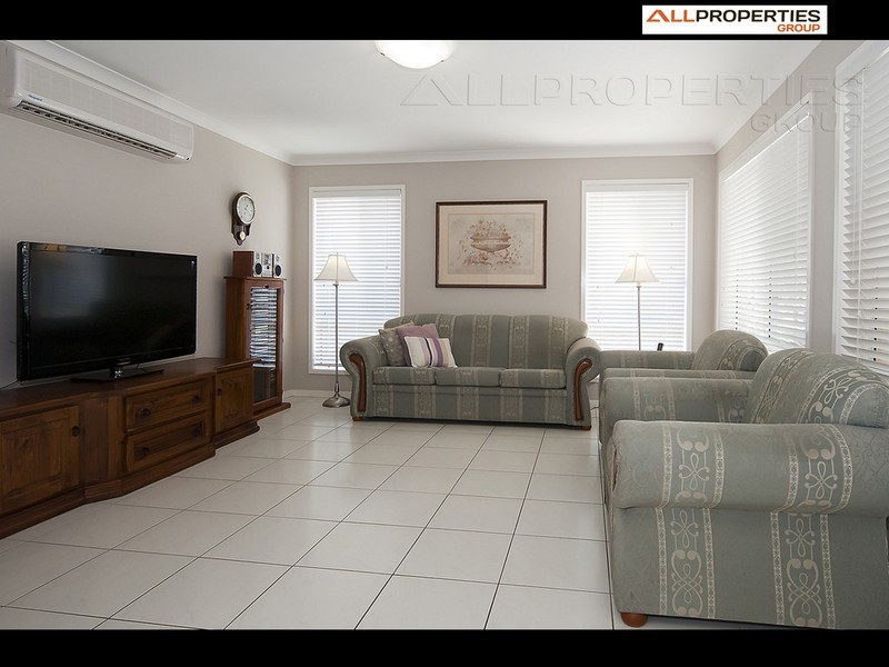 23 Macswiney Street, Collingwood Park QLD 4301