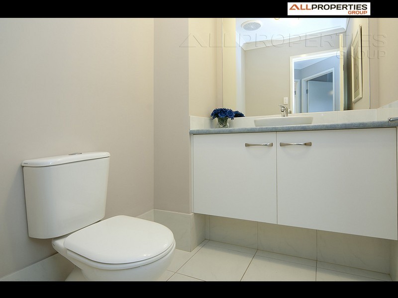 23 Macswiney Street, Collingwood Park QLD 4301