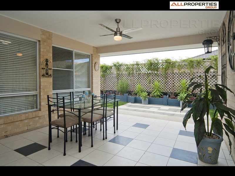 23 Macswiney Street, Collingwood Park QLD 4301