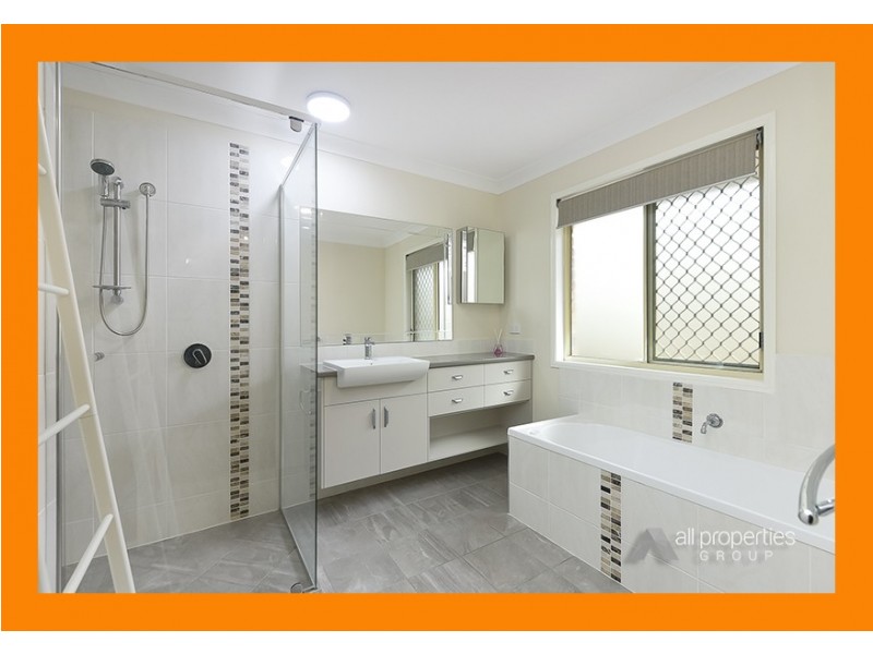 51 GORDONIA DRIVE, Regents Park QLD 4118