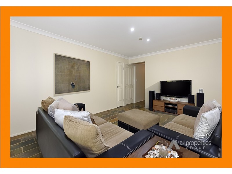 51 GORDONIA DRIVE, Regents Park QLD 4118