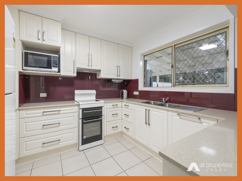 11 Bonhill Court, Hillcrest QLD 4118