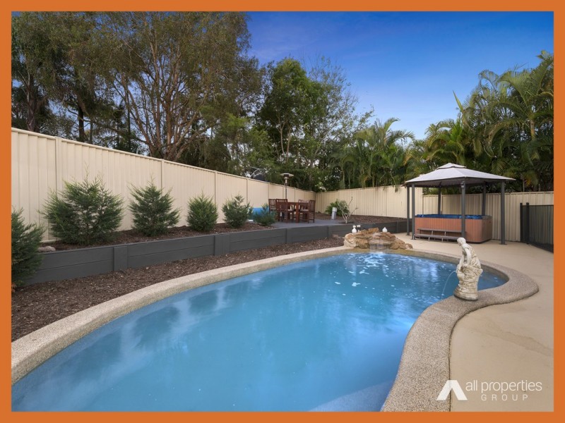 11 Bonhill Court, Hillcrest QLD 4118