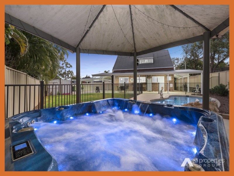 11 Bonhill Court, Hillcrest QLD 4118