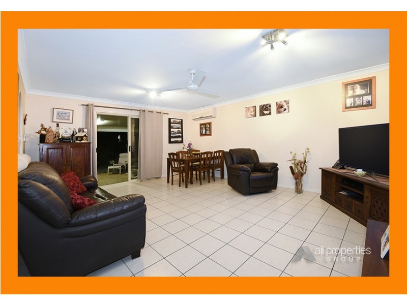 37 COLISA CRESCENT, Regents Park QLD 4118