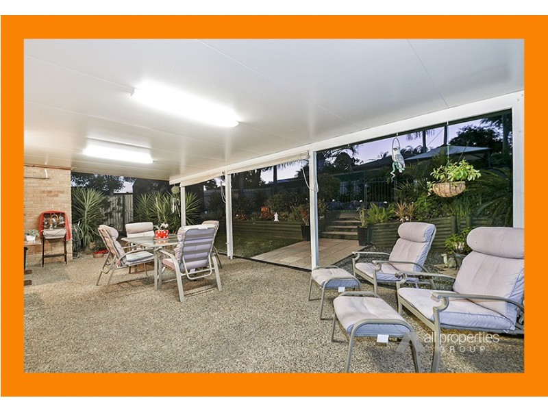 37 COLISA CRESCENT, Regents Park QLD 4118