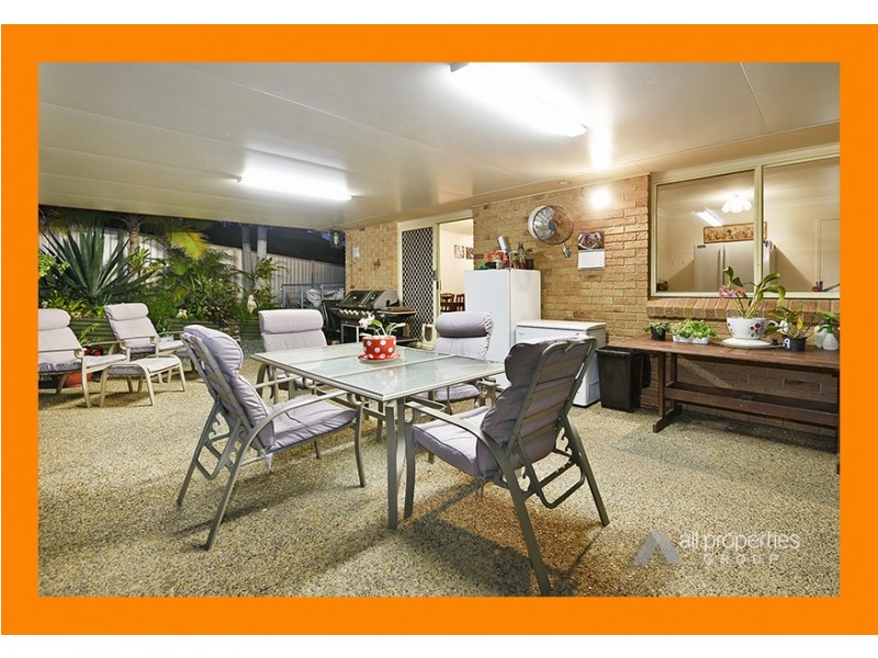 37 COLISA CRESCENT, Regents Park QLD 4118