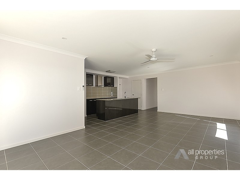 57 Mount Barney Cres, Park Ridge QLD 4125