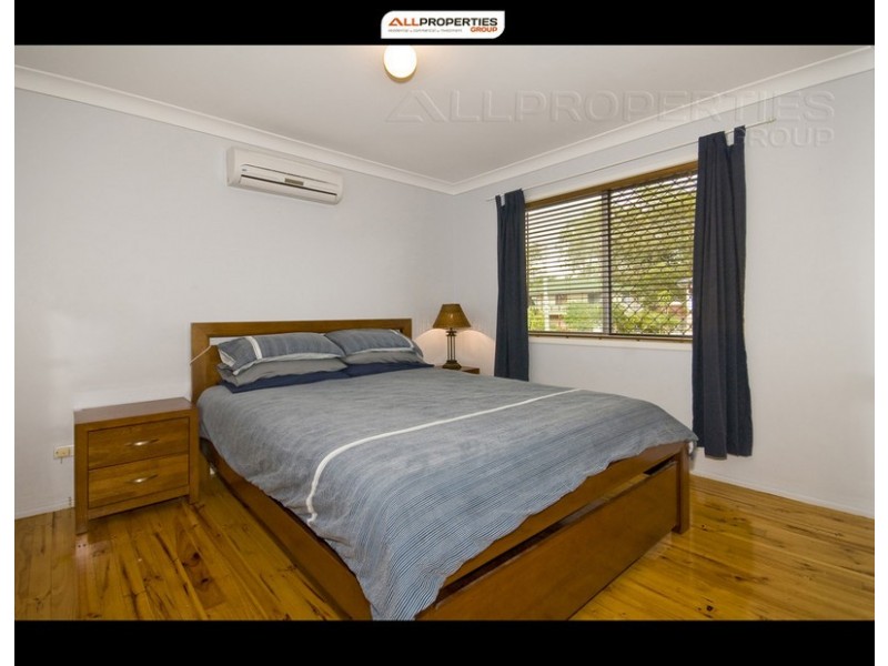 42 Flinders Crecsent, Boronia Heights QLD 4124