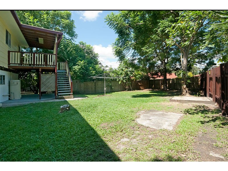 105 Fourth Avenue, Marsden QLD 4132