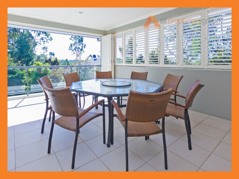 27 VIEWPOINT DRIVE, Springfield Lakes QLD 4300