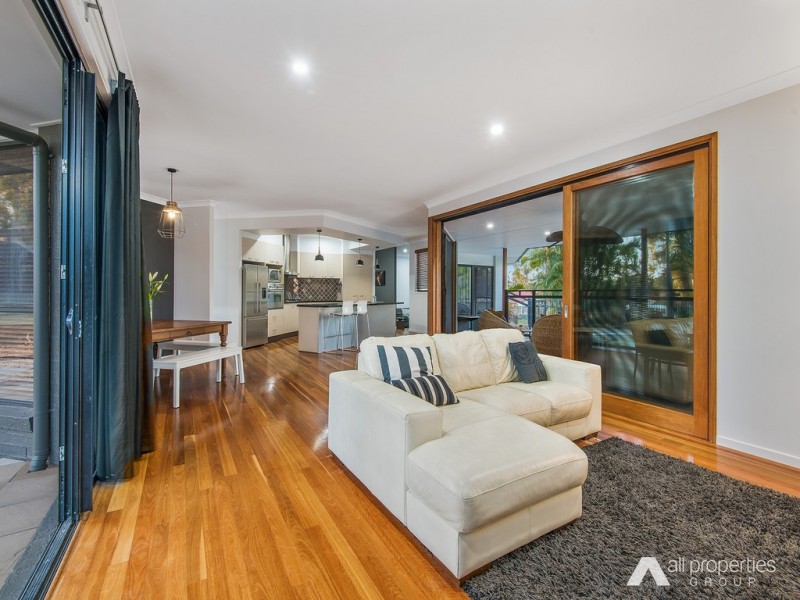 19 Sienko St, Forestdale QLD 4118