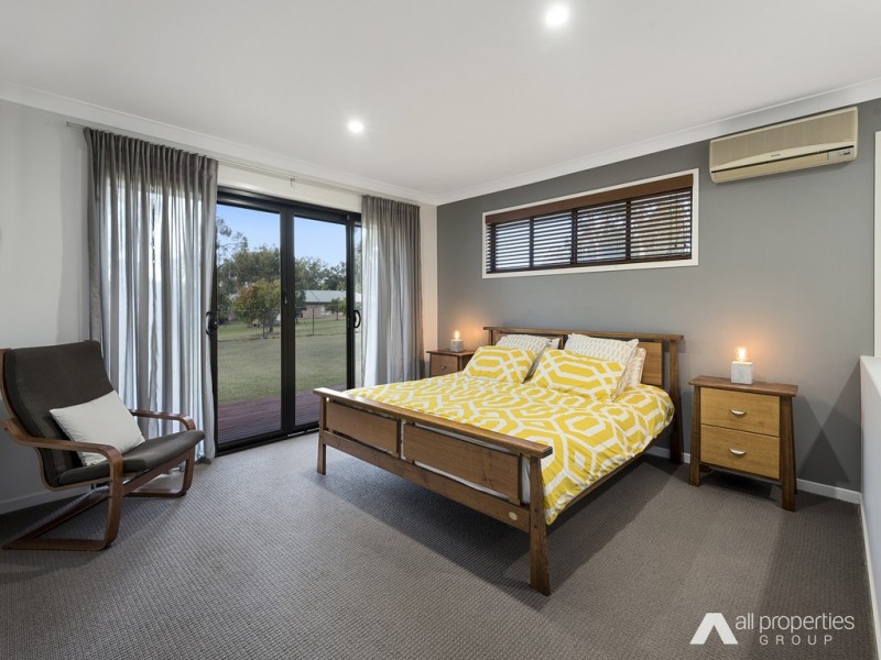 19 Sienko St, Forestdale QLD 4118