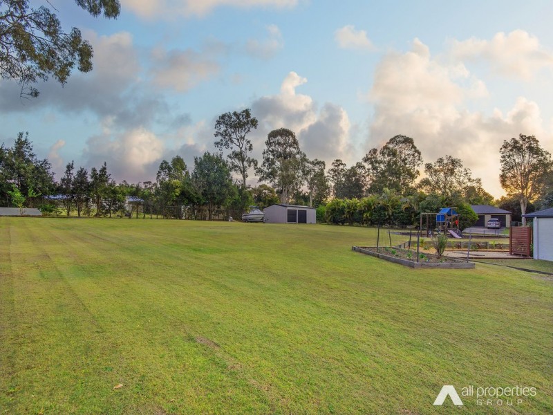 19 Sienko St, Forestdale QLD 4118