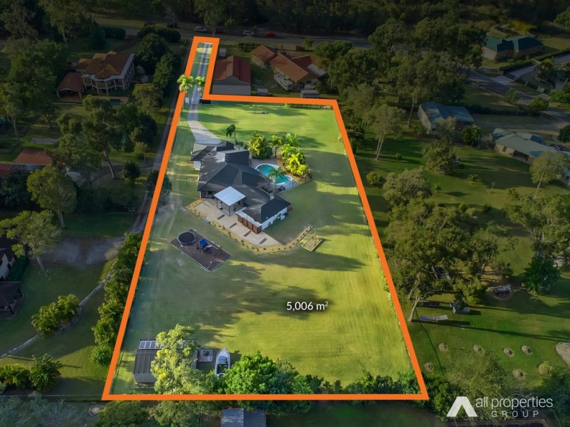 19 Sienko St, Forestdale QLD 4118