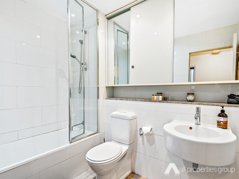 301/5 Manning Street, South Brisbane QLD 4101