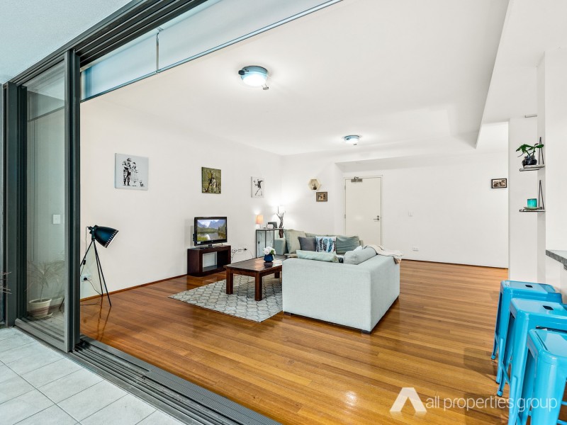 301/5 Manning Street, South Brisbane QLD 4101