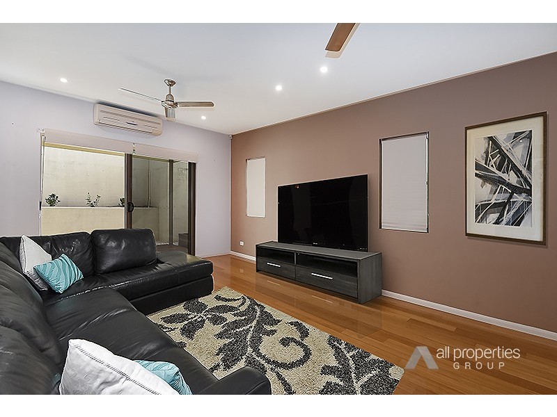 2/158 Woogaroo Street, Forest Lake QLD 4078