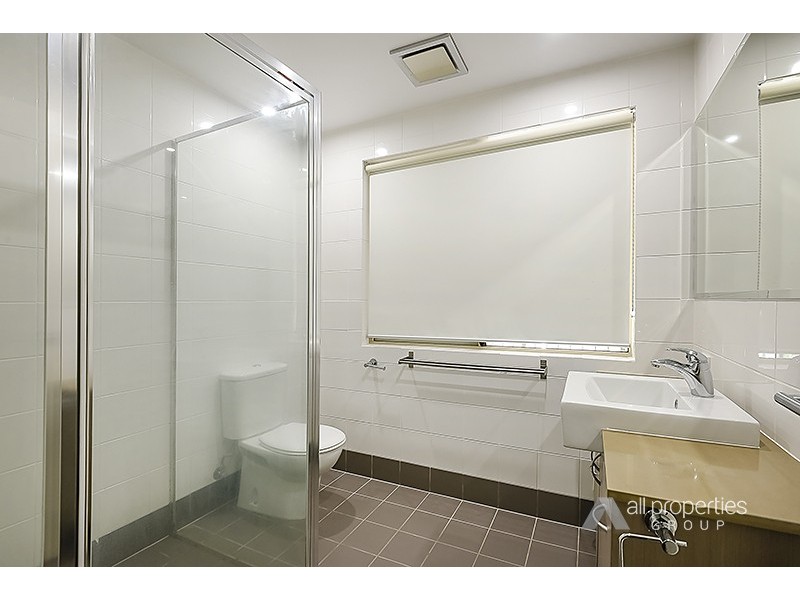 2/158 Woogaroo Street, Forest Lake QLD 4078