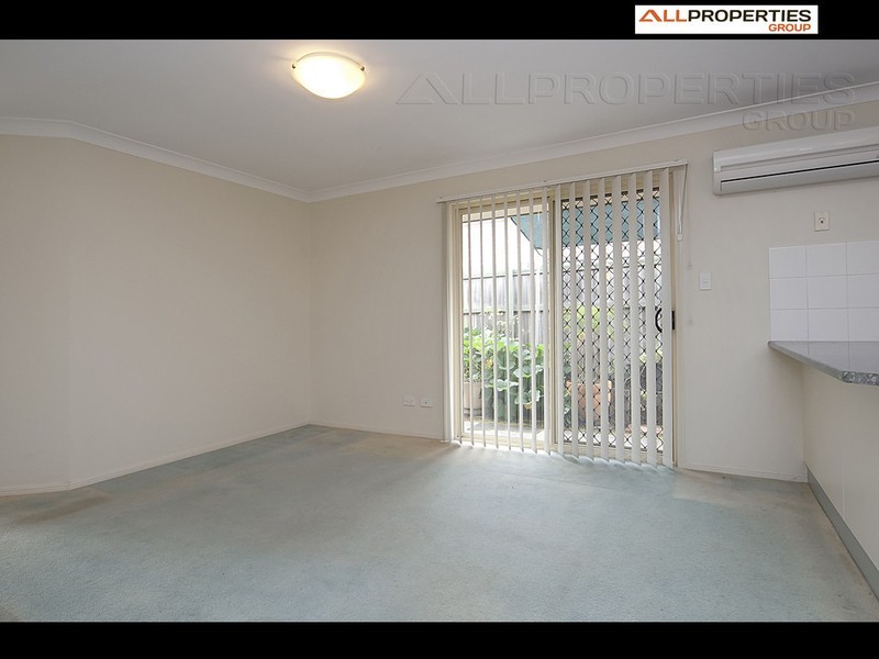 14 Venture Street, Crestmead QLD 4132