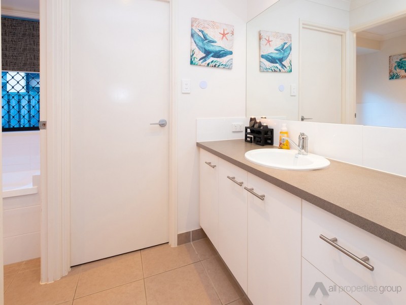 31 Briggs Drive, Caboolture QLD 4510