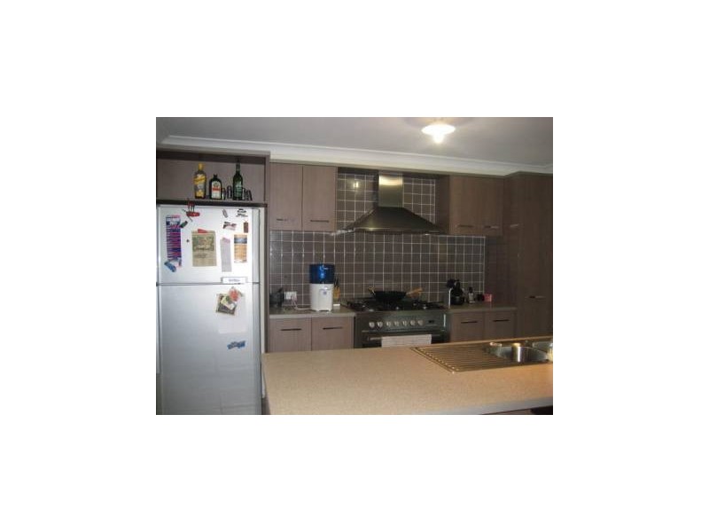 4 Bridgewater Close, Drewvale QLD 4116