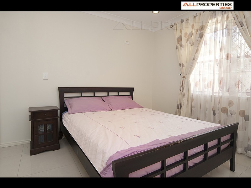 16 Acacia Street, Heathwood QLD 4110