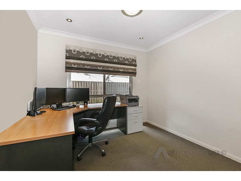 14 Bottlebrush Street, Heathwood QLD 4110