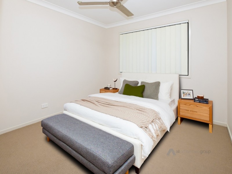 23 John Davison Place, Crestmead QLD 4132