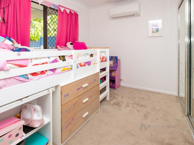 24 Augusta Street, Crestmead QLD 4132