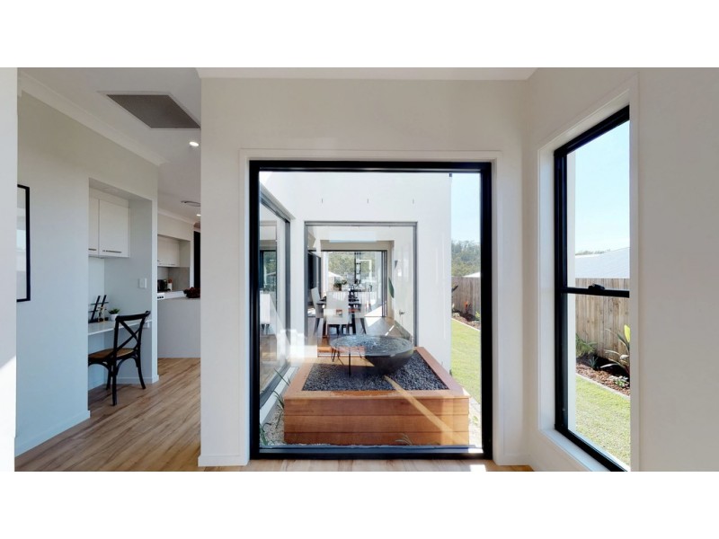 1042 Springfield Rise, Spring Mountain QLD 4124
