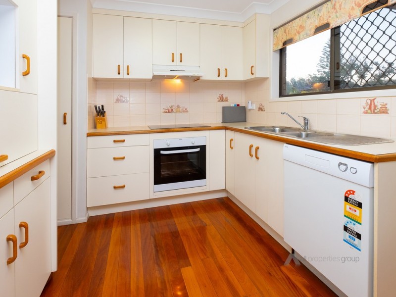 2 Bank Street, Browns Plains QLD 4118