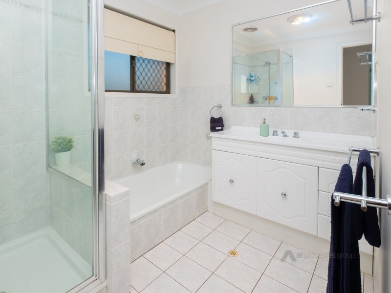 2 Bank Street, Browns Plains QLD 4118